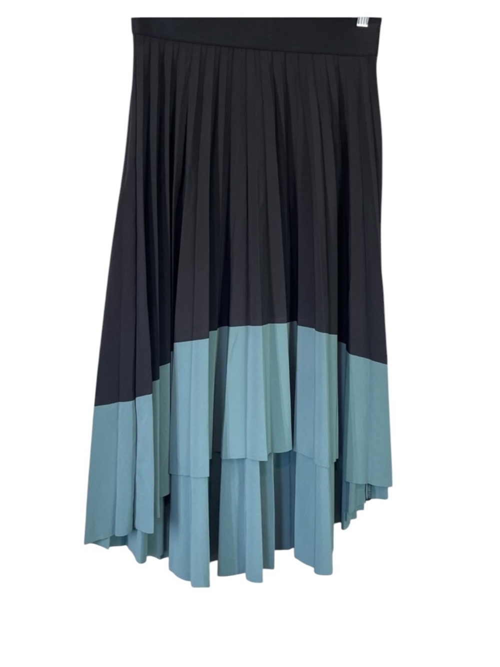 Athleta Swing Forward Black
Colorblock Pleated Midi Skirt Black - Picture 4 of 5